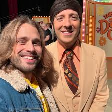 Max Lloyd-Jones (@maxlloydjones) • Instagram photos and videos