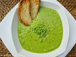 La preparazione e gli ingrendienti per cucinare questa gustosa ricetta. Crema Di Piselli Allo Zenzero La Cucina Della Pallina