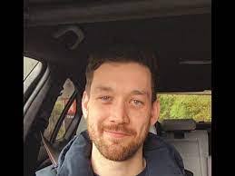 Aaron Ridout's Instagram, Twitter & Facebook