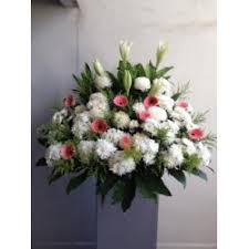 Same day delivery in singapore! Wreaths And Condolences Flowers Singapore Same Day Delivery
