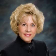 SO fun to see Tonya Booth honored 🍾 as the 2025 recipient of the Hollis  Roberson Award for her lifelong dedication to the benefits industry. 🥳 ✓  Class. ✓ Servant Leader. ✓ Heart-forward. ✓…