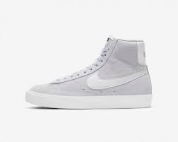 Get limitless comfort and iconic style with the nike blazer mid '77. Nike Sb Blazer Mid 77 Suede Gs Football Grey Black White Dc8248 001 Sepsport