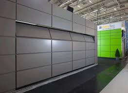 Sektionaltor Der Marke Beluga Mit Integrierter Beluftungsfunktion Garage Door Design Shed Homes Aluminium Garage Doors