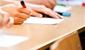 Sesiunea a doua a bacalaureatului este pusă sub semnul boicotului, existând posibilitatea ca profesorii suceveni să refuze procentul de promovabilitate la sesiunea din vară a fost 94,53%. A Doua Sesiune A Examenului De Bacalaureat 2020 La IaÈi