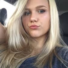 Alyssa Bush's Instagram, Twitter & Facebook