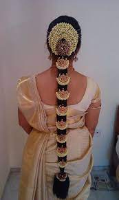 South Indian Bridal Hairstyles For Long Hair With Flowers Bridalhairsty South Indian Bride Hairstyle Indian Bridal Hairstyles South Indian Wedding Hairstyles