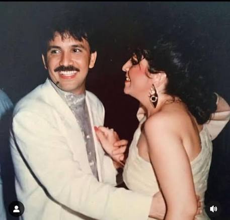 El gran Rafael Orozco junto a su esposa Clara Elena Cabello en el día de su  boda. ❤️🙏🏻