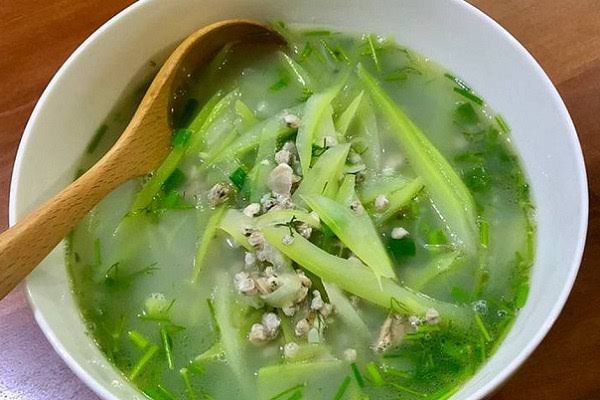 Cách nấu canh ngao với quả bầu