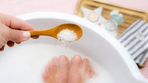 Drink ¾ cup of the chilled epsom salt mix at 6:00 p.m. What Are Epsom Salts And How To Use Them Reviewed