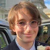 2700+ "Hruška" profiles