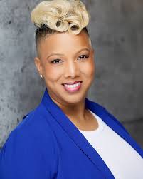 Natasha Curtis Hair and Makeup by @Itbeautyy #lindseymacdonaldphotography  #headshots #headshot #headshotstoronto #torontoheadshots  #torontophotographer #photographer #headshotphotographer  #headshotphotography #canon #portrait #canadianphotographer ...