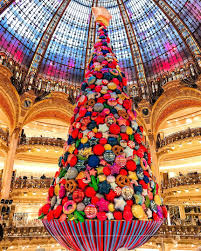 Meet The Balloon Christmas Tree At Galeries Lafayette What Do You Think Galeries Lafayette Holiday Christmas Tree Christmas Tree Christmas