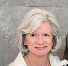 Linda Leathers's Instagram, Twitter & Facebook