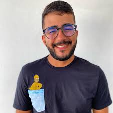 Entre luzes, poses e sorrisos… o resultado não poderia ser outro: incrível!  🥰 Entre em contato e agende o seu! 📲 #photoshoot #portraitphotography  #brazilianphotographer #inspiracaofotografica #criatividadevisual  #clickperfeito #momentoperfeito ...