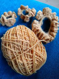 You can even bring your husbands, partners or friends that don't knit and we can find alternative touring options for them during knitting classes. What S Your Favourite Small Thing To Knit I Have Around 30 Grams Of This Horrible Yarn And I M Running Out Of Scrunchie Wearing Friends Knitting