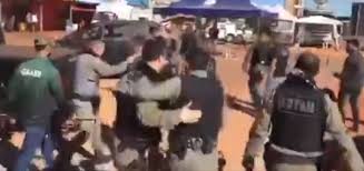 Acabo de receber uma informação de todas as forças de segurança que estão ali na região de cocalzinho que o lázaro foi preso. 0hmanet2lk87xm