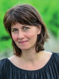 Buchner, J. (2019). Unterrichtsbeispiel: Orte der Gegenwart als Zeugen der  Vergangenheit. Historisch-politische Bildung (Themenh