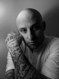 Biography author matching "everett" (Sorted by Popularity Ascending)