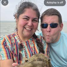 What's one thing players do at the table that instantly shows poor  etiquette?