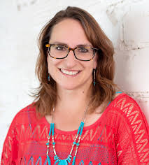 The Rise and Fall of Churches and Circles