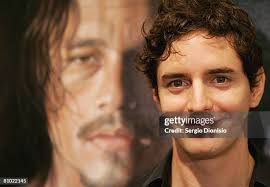 Heather Ledger's Instagram, Twitter & Facebook