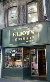 Pin Van Inge Oudejans Op Book Stores Boeken Etalages Bibliotheek