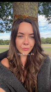 Laura Morfin's Instagram, Twitter & Facebook