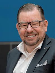 IMMOBILIEN AKTUELL by IMMOCOM