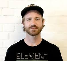 How to Never Arrive Anywhere: Kein Ratgeber für die ewig Suchenden : Platz,  Katsche. P, Berzbach, Frank, Helmbrecht, Chris, Tharayil, Ralph, Fallmeier,  Olga, Berndt, Karo, Kurtz, Benjamin, Moll, Benjamin, Cuff, Stephanie,  Boschmann,