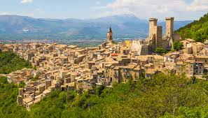 Via leonardo da vinci, 6 67100 l'aquila centralino: Cnn L Abruzzo E La Destinazione Piu Hot Del Momento Siviaggia