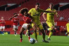 賓福特足球會（英語：brentford f.c.）是位於英格蘭倫敦西南部大倫敦外圍自治市豪恩斯洛的布倫特福德的職業足球會，成立於1889年，綽號「蜜蜂」（bees）或「紅白軍」（the red and white army）。現時在英超作賽。 Ph3j6guuhmptqm