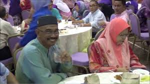 Yang berbahagia, encik yew kok leh, pengetua smk jalan mengkibol. Majlis Jamuan Hari Raya Aidilfitri 2016 Video Youtube