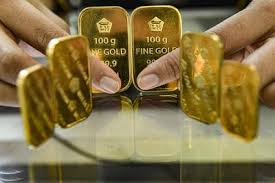 Harga emas hari ini semasa malaysia. Harga Emas Terus Melambung Hartadinata Jual Emas Ukuran 0 1 Gram Korporasi Katadata Co Id