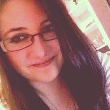 Sabrina Cabral (@skmcabral)