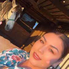 The people who tag our community with unwanted graffiti may not be his  biggest fans, but the rest of us can appreciate Officer Roberto Gonzalez's  fine work. He goes above and beyond