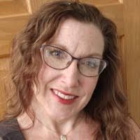 Michelle Claxton's Instagram, Twitter & Facebook