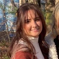 Marissa Compton's Instagram, Twitter & Facebook