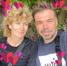 Anyone have the reference number to object?