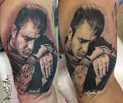 Wann ist tätowieren nicht möglich? Chrischi84 Mike Ness Frisch Und Verheilt Tattoos Von Tattoo Bewertung De