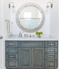 There's a plethora of beach design options for virtually all bathroom sizes. 101 Beach Themed Bathroom Ideas Beachfront Decor
