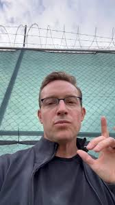 @bennyjohnson's video Tweet