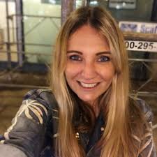 amanda m whiting (@amandamwhiting)