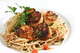 When you think you don't know how else to cook pasta, there is always a new recipe that will make you fall in love with it all over again. Scallops N Pasta Tasty Kitchen Blog