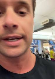 Ryan Kennelly Raw Bench Press