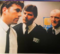 Flash back with Graham and Kurt.