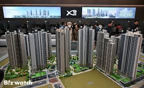 물길 내려다 보이지만 철길도'…청계리버뷰자이 가보니