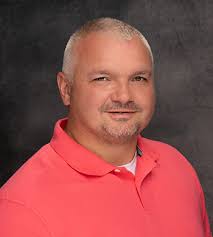 Jason Shrader's Instagram, Twitter & Facebook