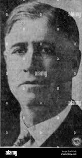 Edmund Ross's Instagram, Twitter & Facebook