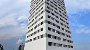 Varful moldoveanu (foto) din muntii fagarasului este cel mai inalt din romania, masurand 2544 de metri. Cel Mai Inalt Bloc De LocuinÅ£e Din Ploiesti RÄmane Nefinalizat De VinÄ Ar Fi Bucurestiul