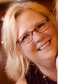 Loretta Howe's Instagram, Twitter & Facebook